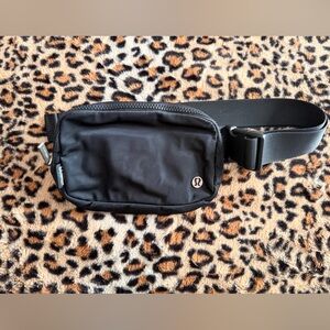 lululemon athletica Black Belt Bag